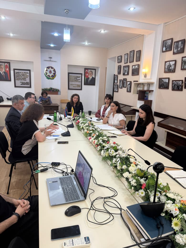 La Embajada de Colombia, el Instituto Caro y Cuervo y la Universidad de Lenguas de Azerbaiyán fortalecen la cooperación académica y cultural