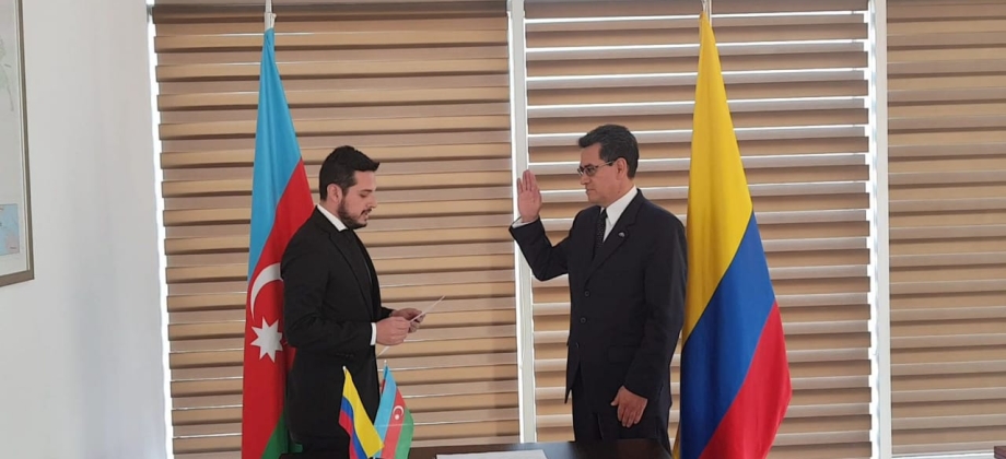 Embajador de Carrera Diplomática y Consular, Luís Antonio Dimaté Cárdenas, tomó posesión como Embajador Extraordinario y Plenipotenciario de Colombia 