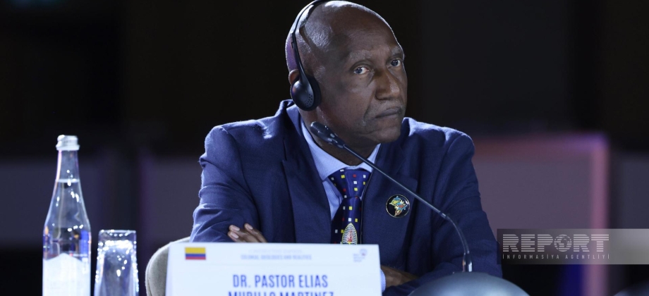 Colombia participa en conferencia internacional sobre descolonización en Bakú