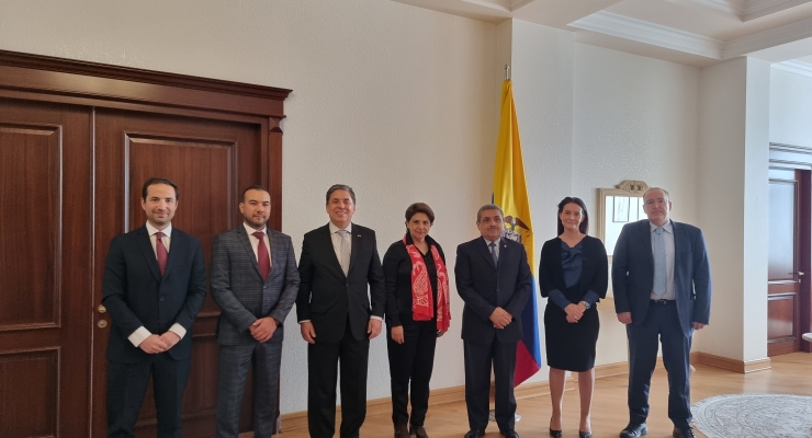 Embajador de Colombia en Azerbaiyán impulsa colaboración iberoamericana con almuerzo de trabajo en la residencia diplomática