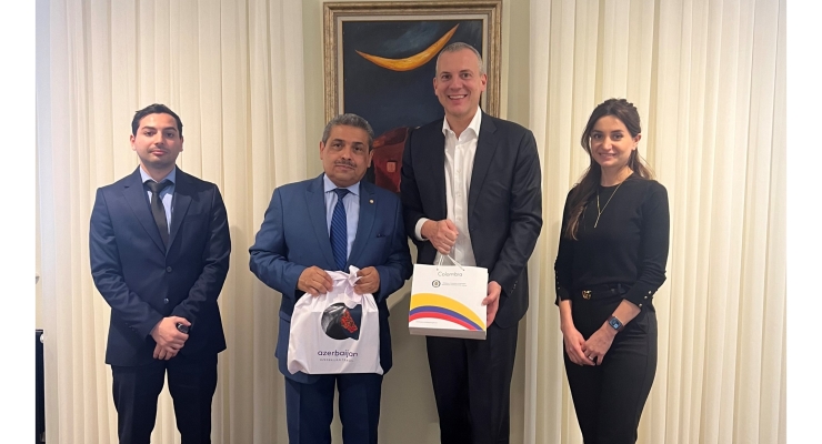 El Embajador de Colombia y el CEO de la Junta de Turismo de Azerbaiyán exploran oportunidades para el turismo bilateral