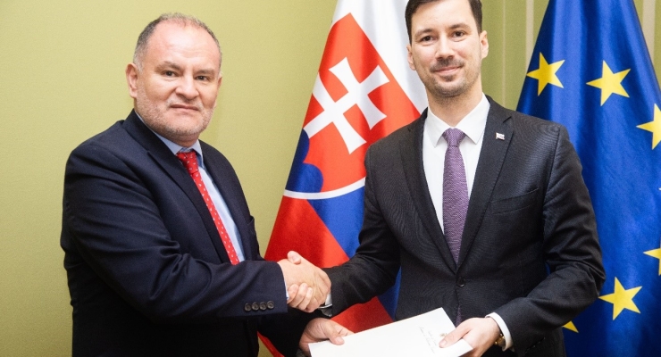 Embajador de Colombia en Austria presentó copia de las cartas credenciales como Embajador en la República Eslovaca