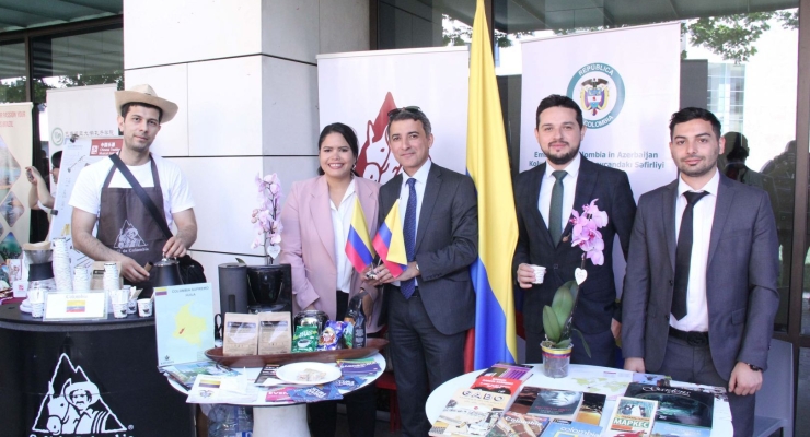 Embajada de Colombia en Azerbaiyán participa en el evento cultural internacional